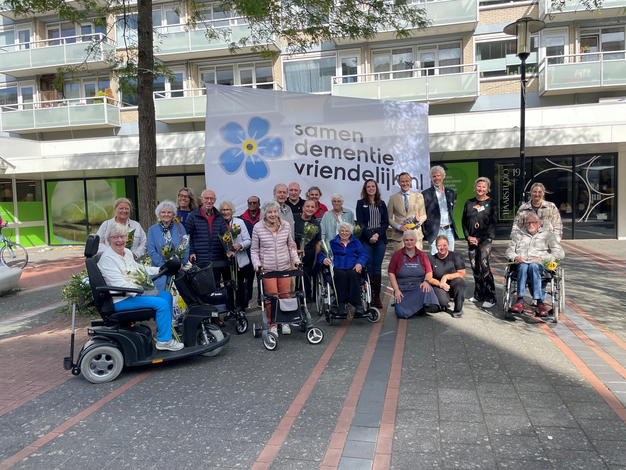 Dementievriendelijke route helpt bewoners veilig op weg