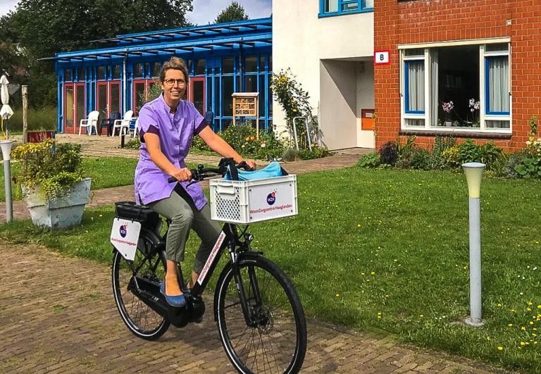 WZH Thuiszorg heeft 16 nieuwe e-bikes ontvangen